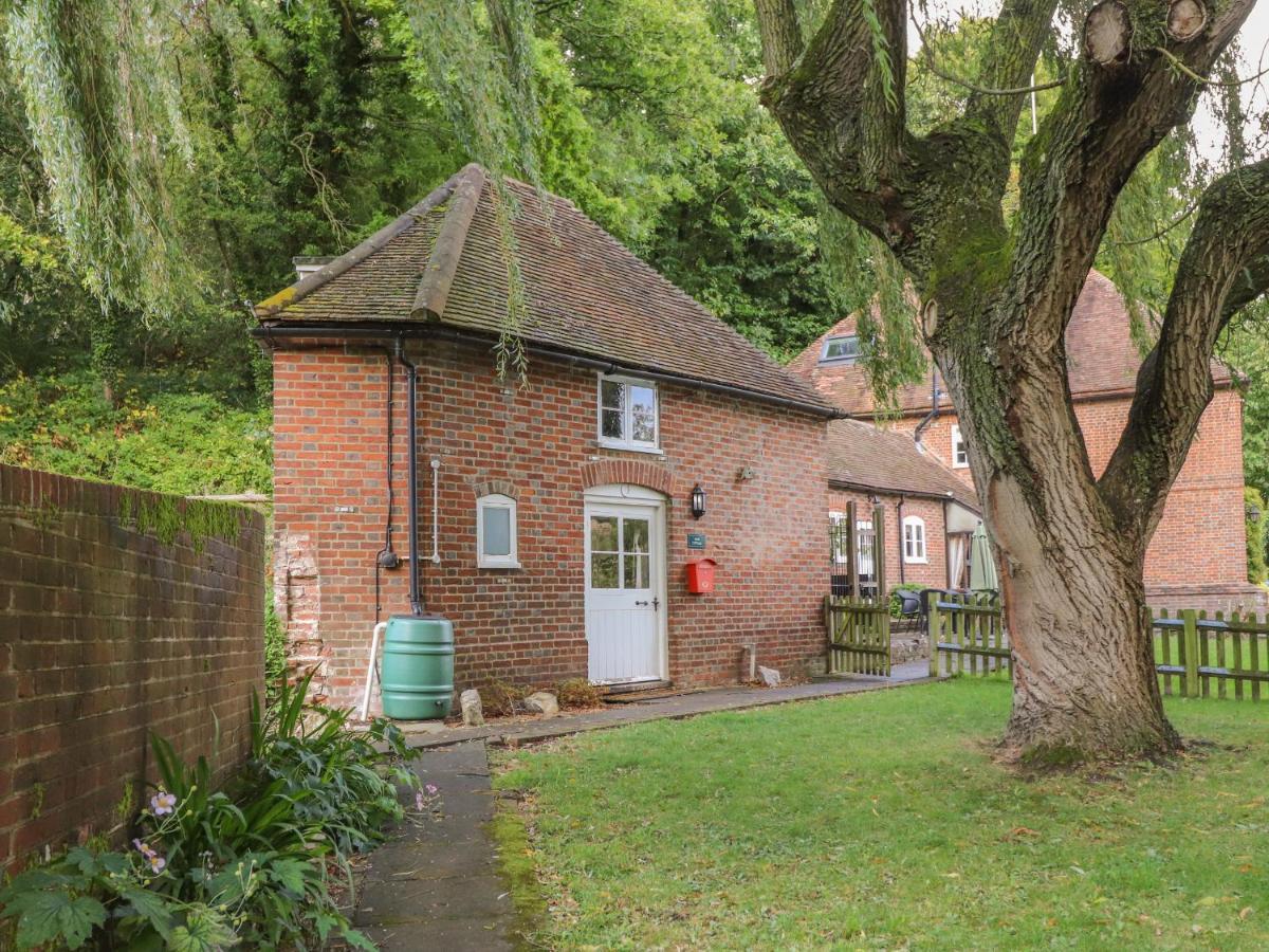 Weir Cottage Maidstone Exteriör bild